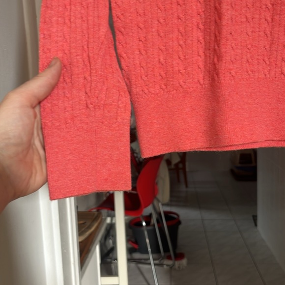Coral banana republic cotton sweater - Picture 3 of 4